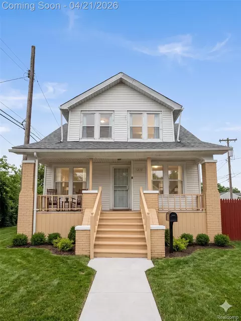 3860 Gaylord St, Hamtramck, MI 48212