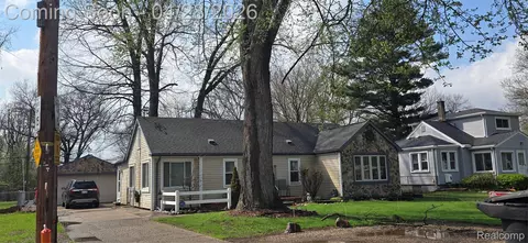 11406 Cape Cod St, Taylor, MI 48180