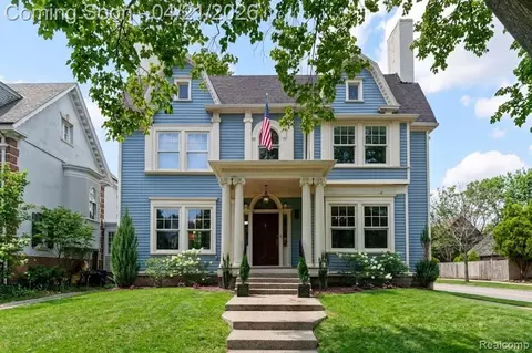 791 Seminole St, Detroit, MI 48214