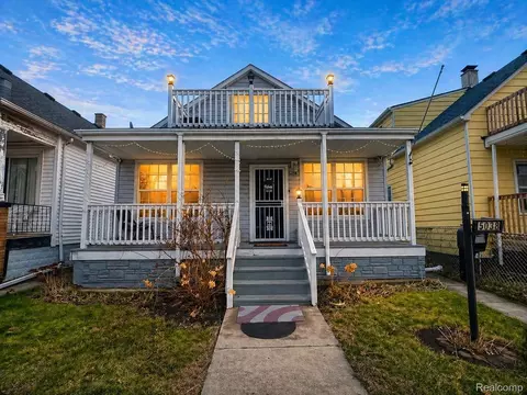 5038 Evaline St, Hamtramck, MI 48212
