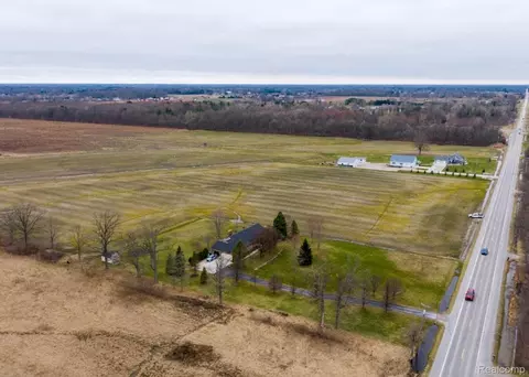 2290 Wadhams Rd, St. Clair, MI 48079 photo 11