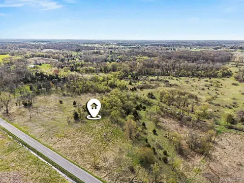 8857 Bath Rd, Burns, MI 48418 photo 3
