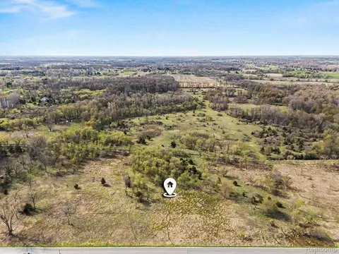 8857 Bath Rd, Burns, MI 48418 photo 4