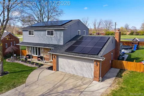 17312 Midway Ave, Allen Park, MI 48101