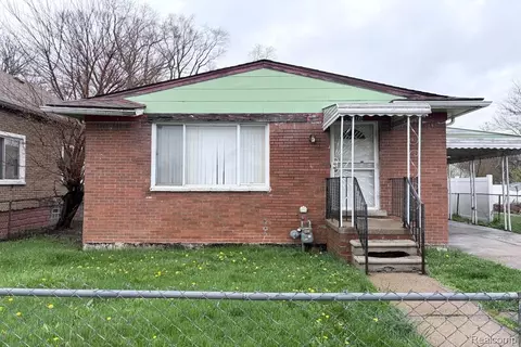 9377 Bessemore St, Detroit, MI 48213