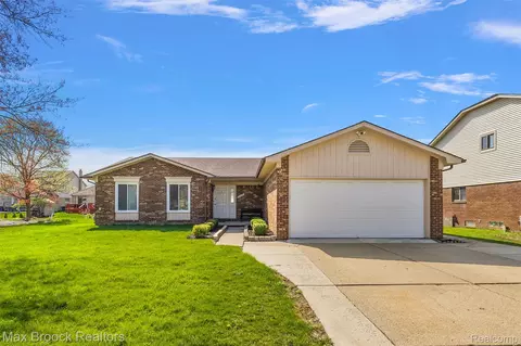 3148 Elphin Dr, Sterling Heights, MI 48310