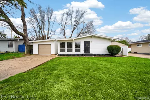 3623 Pingree Ave, Flint, MI 48503