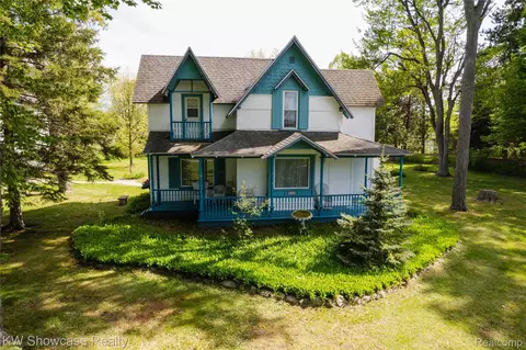 848 State St, Boyne City, MI 49712