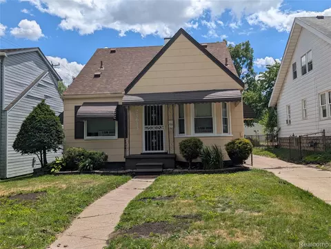 25613 Powers Ave, Dearborn Heights, MI 48125