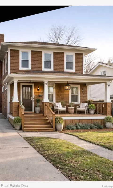 18522 Lenore, Detroit, MI 48219