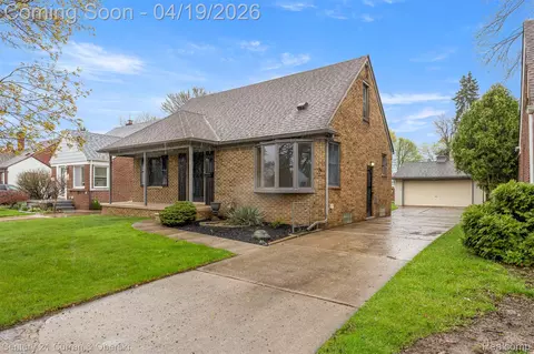 6593 King Ave, Allen Park, MI 48101