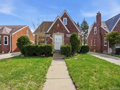 8160 E Lantz St, Detroit, MI 48234