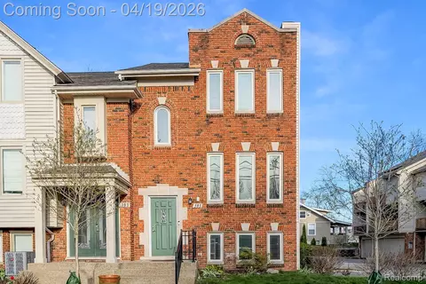 385 Hamilton St, Plymouth, MI 48170