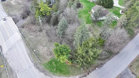 0 Brookview Dr, Grand Blanc, MI 48439
