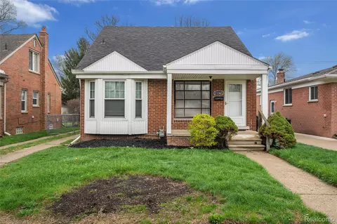 11363 Marion, Redford, MI 48239