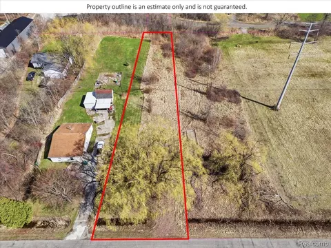 3478 Moak St, Port Huron, MI 48060