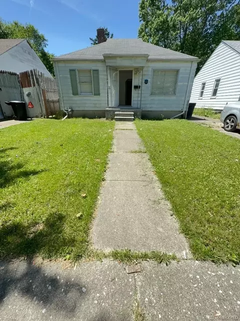 8647 Stout St, Detroit, MI 48228