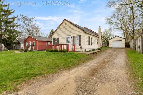 774 Corwin Ct, Pontiac, MI 48340