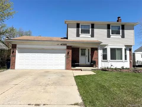 4581 Benjamin Dr, Sterling Heights, MI 48310
