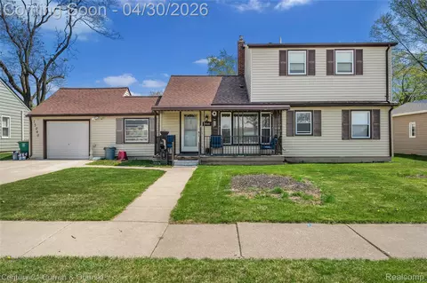 15040 Berwick St, Livonia, MI 48154