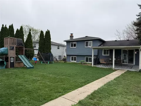 38604 Maes St, Westland, MI 48186