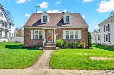 330 N Main St, Imlay City, MI 48444