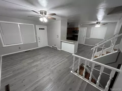 5825 Branch Rd, Flint, MI 48506