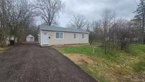 1409 W Princeton Ave, Mount Morris, MI 48505