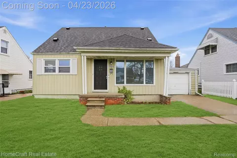 28629 James St, Garden City, MI 48135