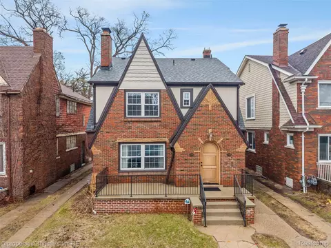 17394 Warrington Dr, Detroit, MI 48221