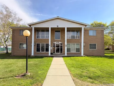 26305 W 7 Mile Rd #206, Redford, MI 48240