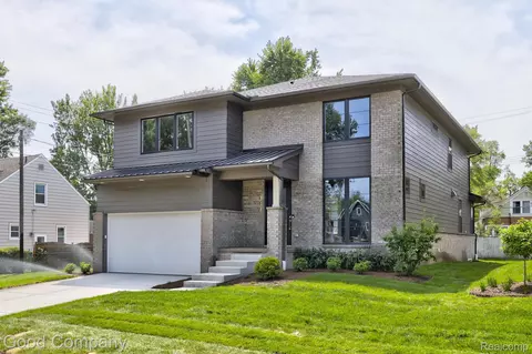 812 Irving Ave, Royal Oak, MI 48067