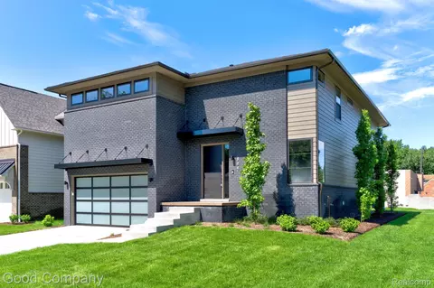 804 Irving Ave, Royal Oak, MI 48067