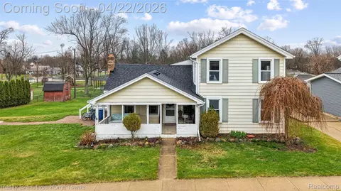 74485 Burk St, Armada, MI 48005