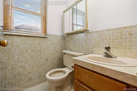 Bath - 16129 Cambell Dr, Macomb, MI 48044 photo 1 of 4
