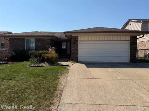 36675 Engleside Dr, Sterling Heights, MI 48310