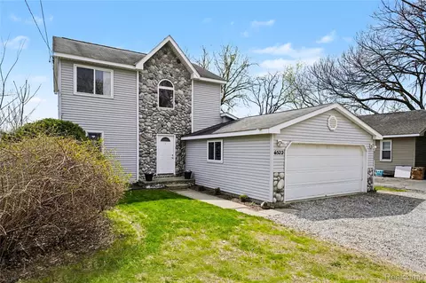 6522 Bennett Lake Rd, Deerfield, MI 48430