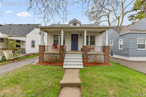 708 Channing St, Ferndale, MI 48220