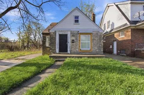 12727 Maiden St, Detroit, MI 48213