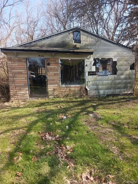 14170 Darcy St, Detroit, MI 48223