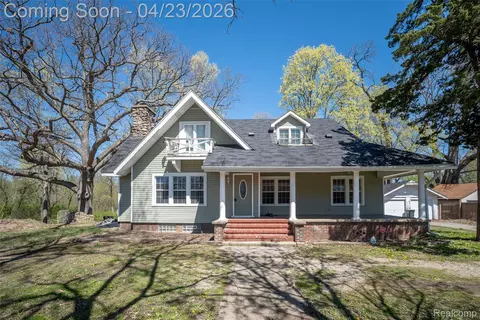 39936 Warren Rd, Canton, MI 48187