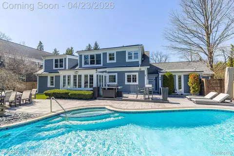 761 Southfield Rd, Birmingham, MI 48009