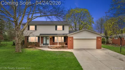 32347 Farmersville Rd, Farmington Hills, MI 48334