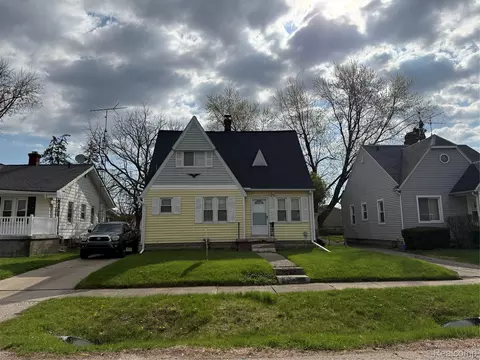 3317 Cheyenne Ave, Burton, MI 48529