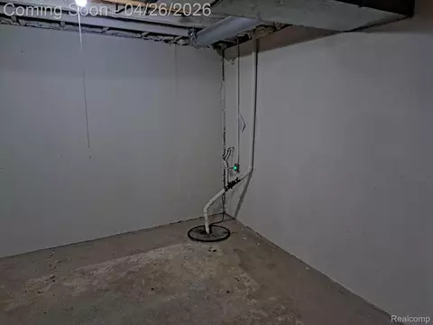 Other - 32526 Gateway Dr, Romulus, MI 48174 photo 11 of 15