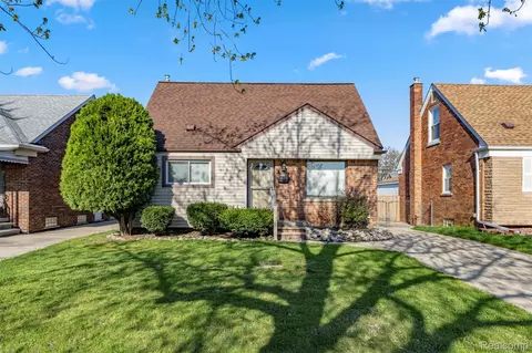 9896 Park Ave, Allen Park, MI 48101