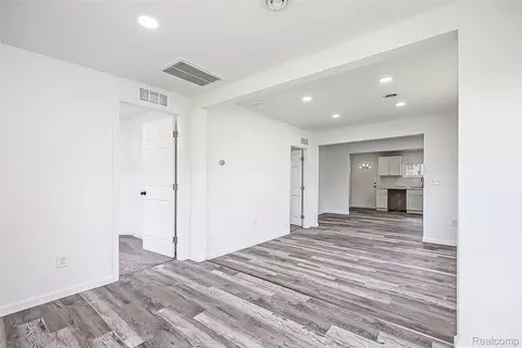 Entry Way - 3245 6th St, Monroe, MI 48162 photo 1 of 3