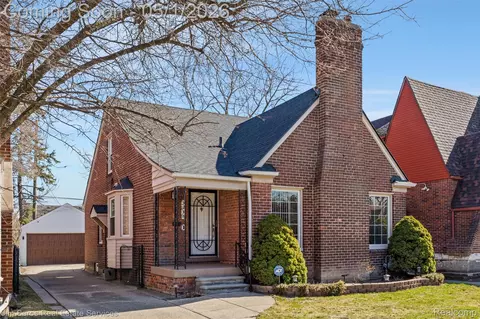 5256 Harvard Rd, Detroit, MI 48224