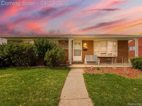 26177 Cunningham Dr, Warren, MI 48091