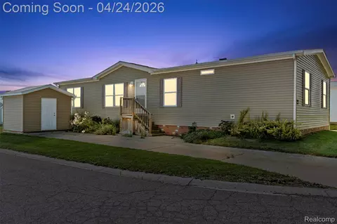 3544 Midsummer Ln, Northville, MI 48167